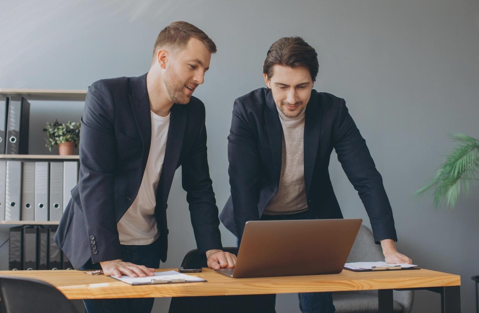 Analyse financière avancée avec graphiques et données